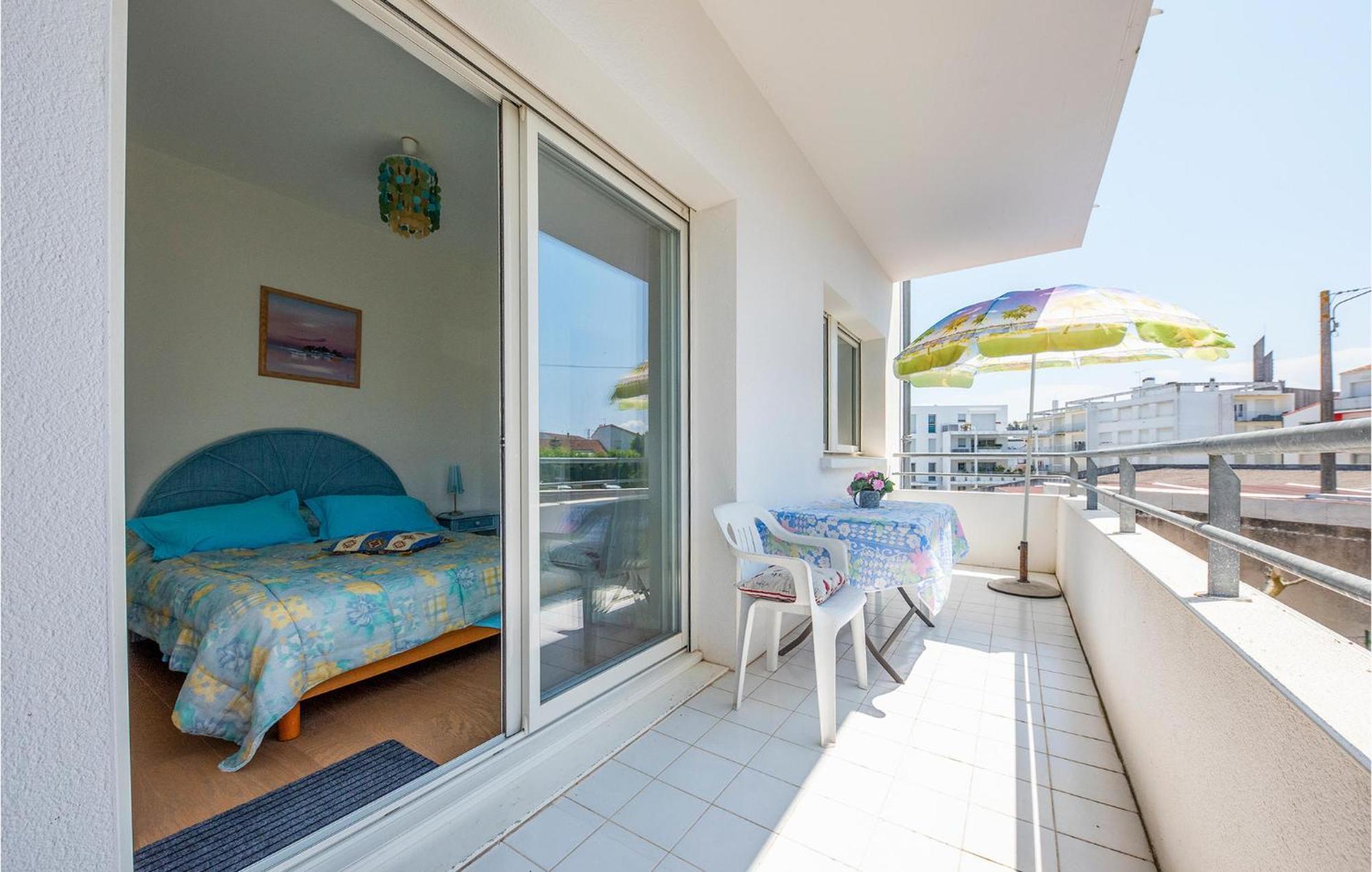 Gorgeous Apartment In Royan With Kitchen エクステリア 写真