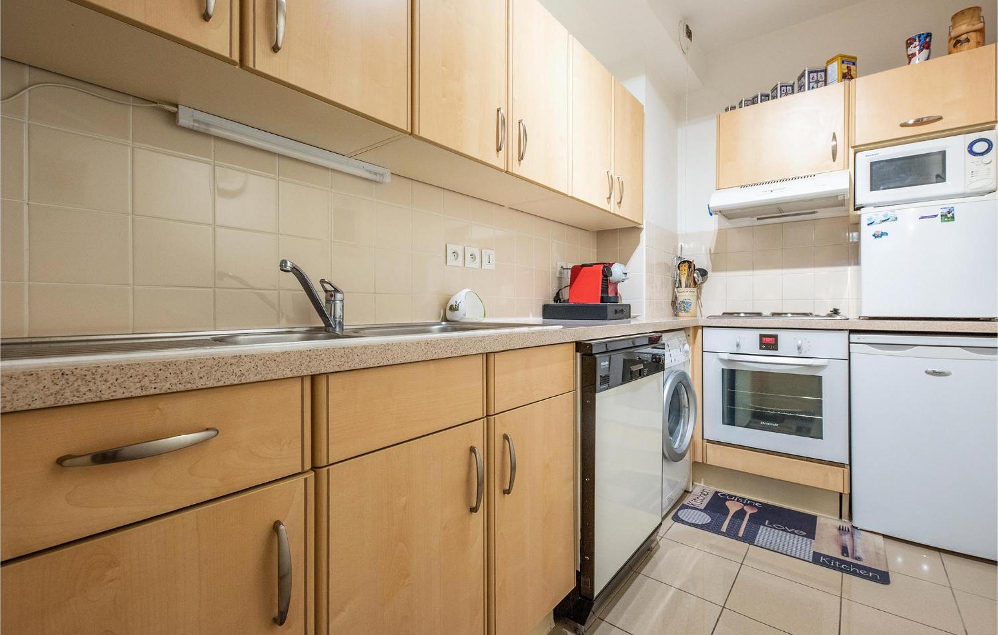 Gorgeous Apartment In Royan With Kitchen エクステリア 写真