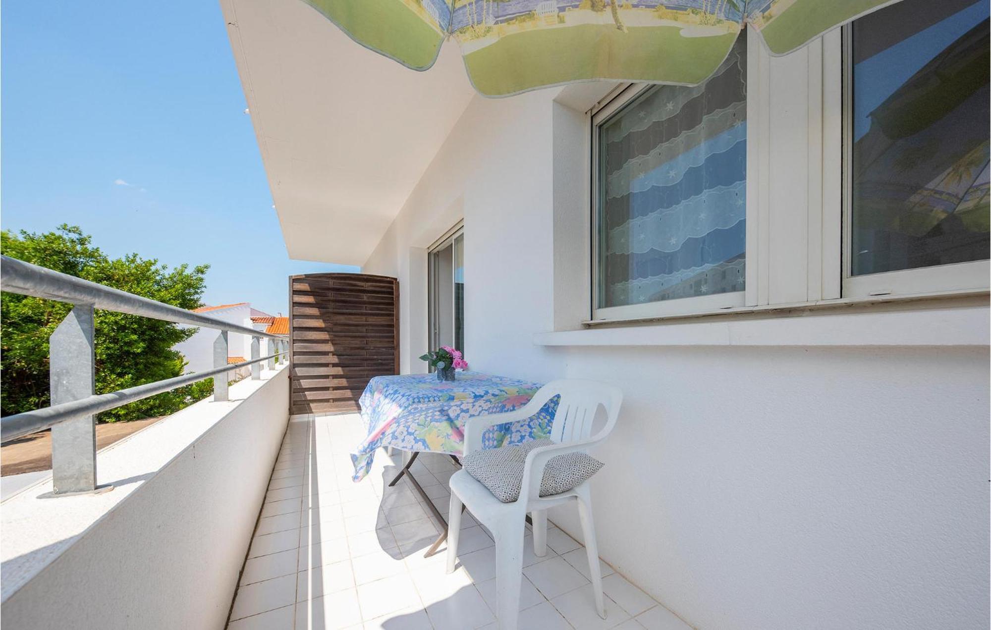 Gorgeous Apartment In Royan With Kitchen エクステリア 写真